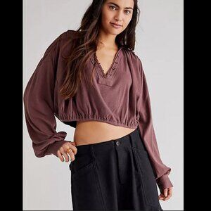 We the Free Darren Tee in Chimney Size Small